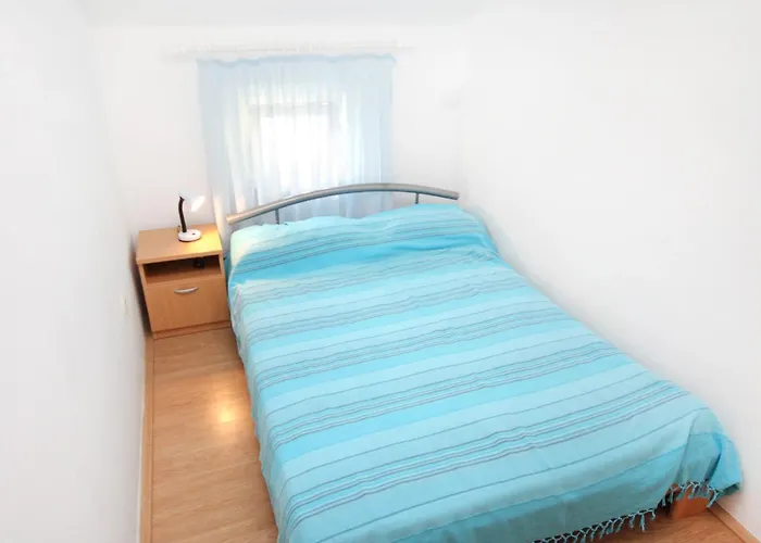 With Parking Spaces - 5816 Apartman Zadar