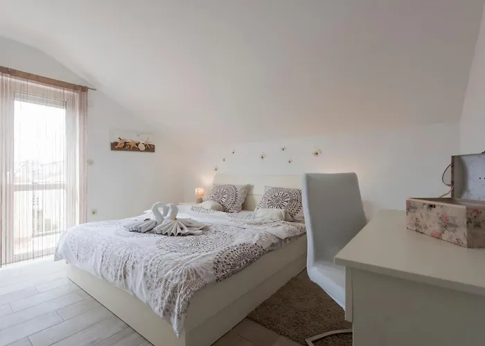 With Parking Spaces - 5816